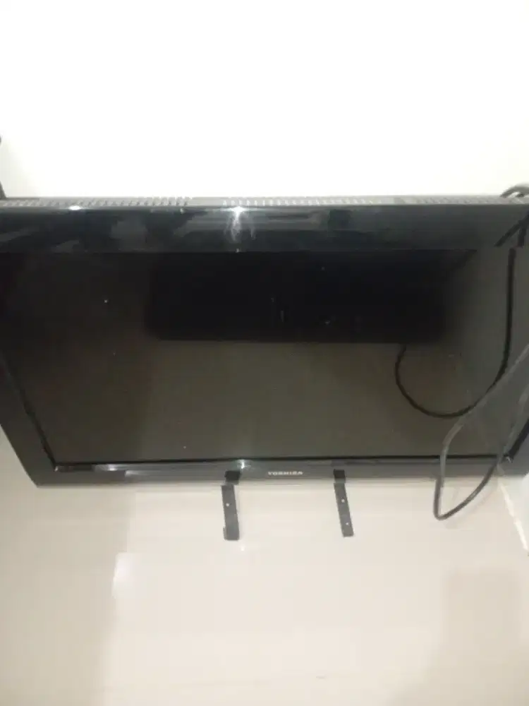Led tv toshiba 32 inchi