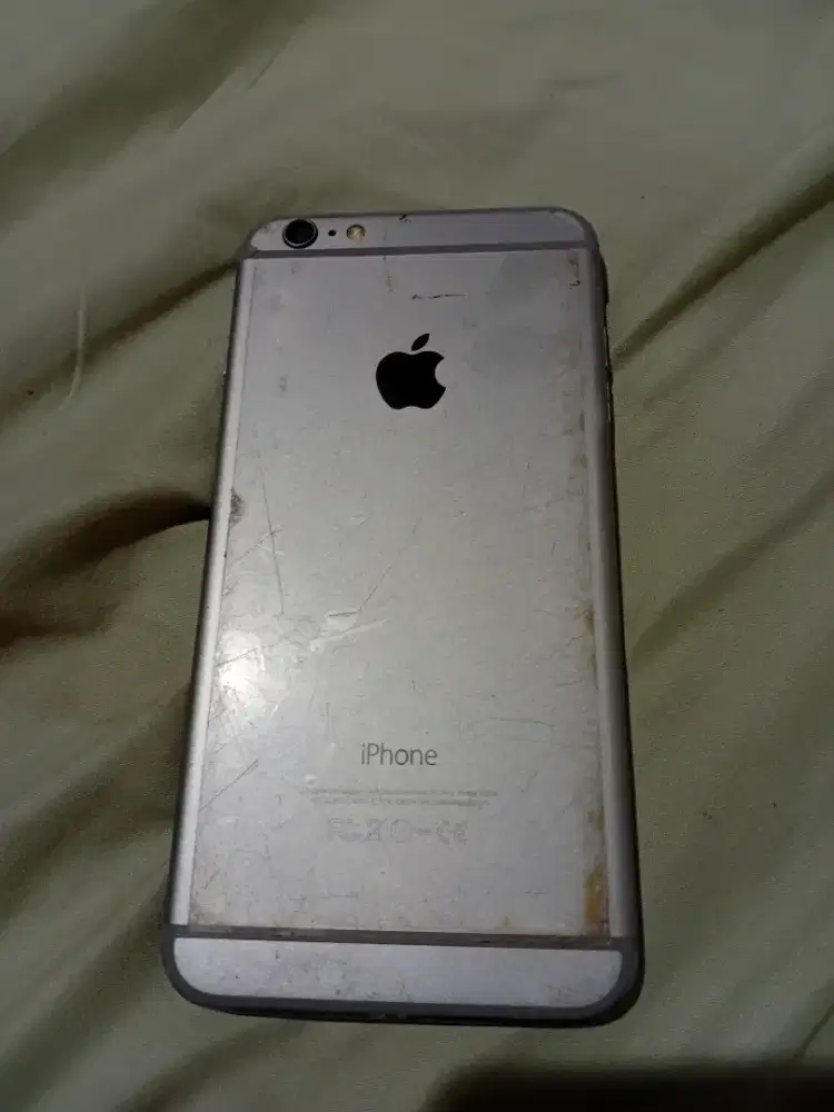 iPhone 6 plus silver