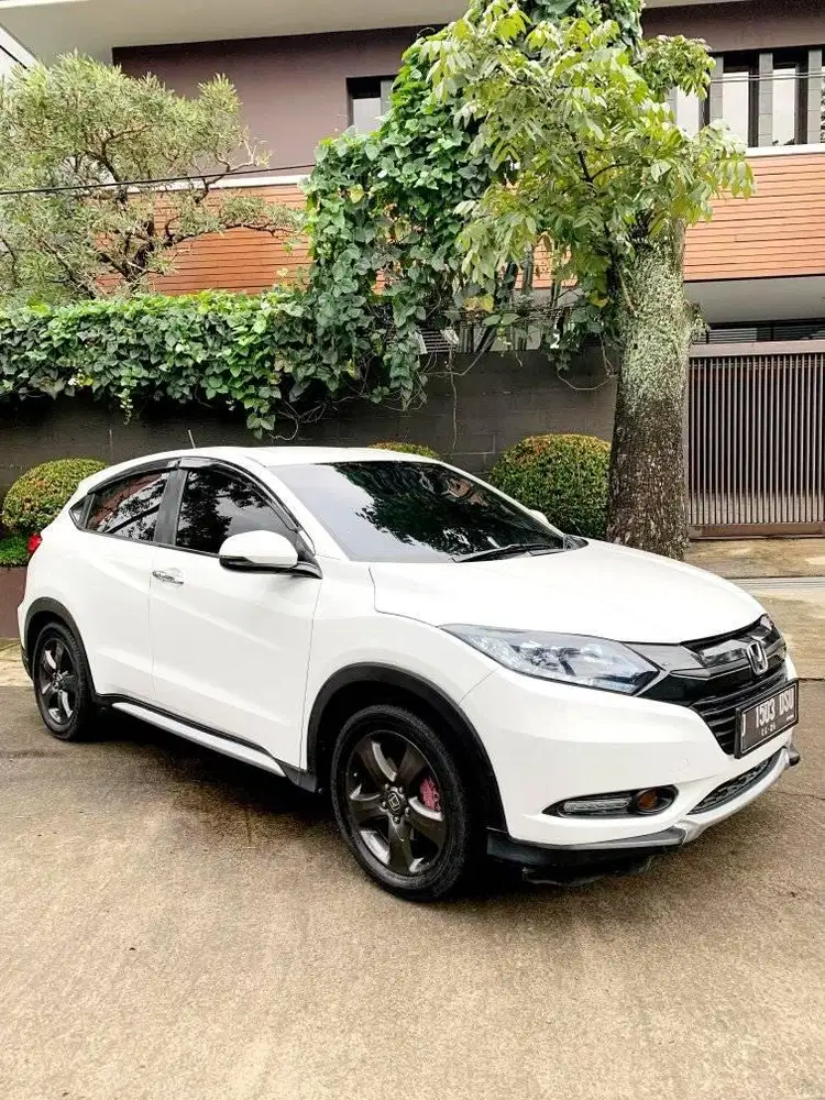 Jual HRV E ( AT / MATIC ) 2016/2015