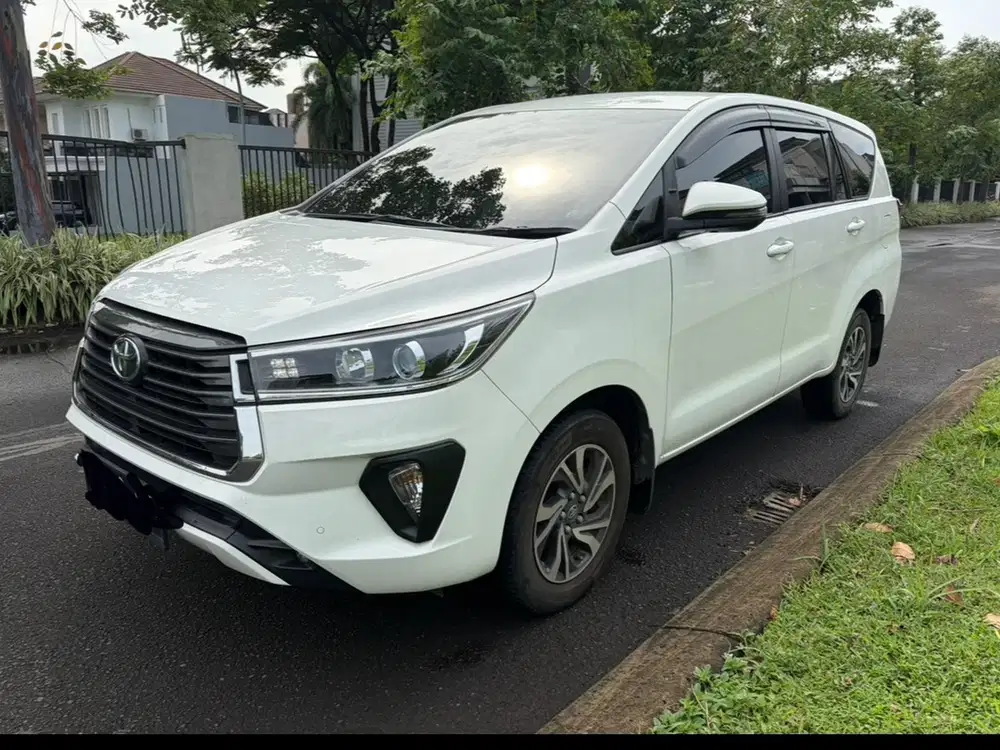 Harga cash. Pemilik langsung. Innova Reborn V Diesel 2021