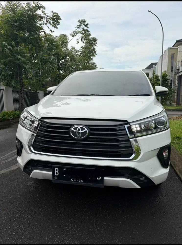 Harga cash. Pemilik langsung. Innova Reborn V Diesel 2021