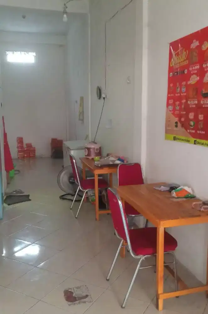 Freezer, Rice Cooker, Wajan, Kompor, Meja