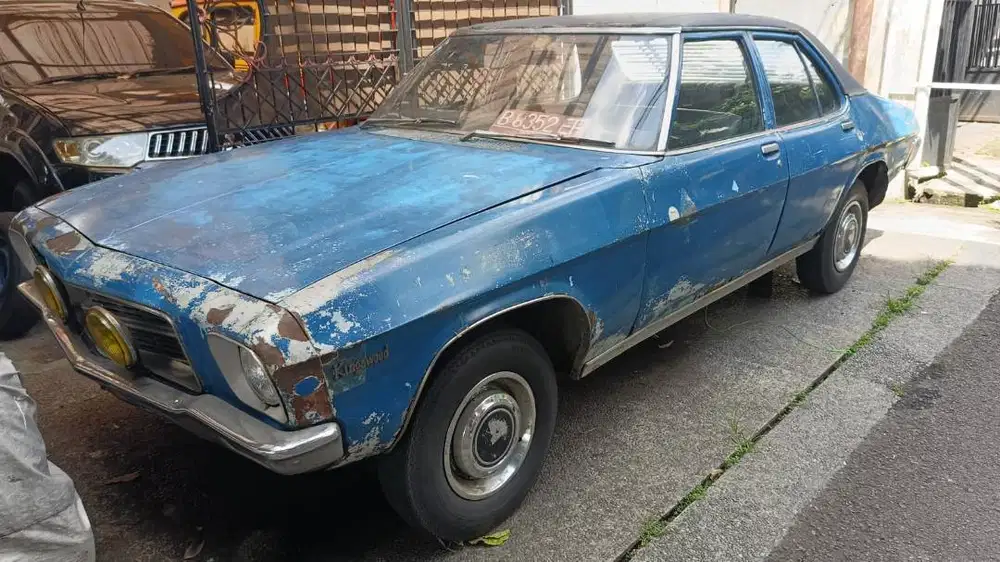 Holden Kingswood HQ Tahun 1972  Klasik dan Antik
