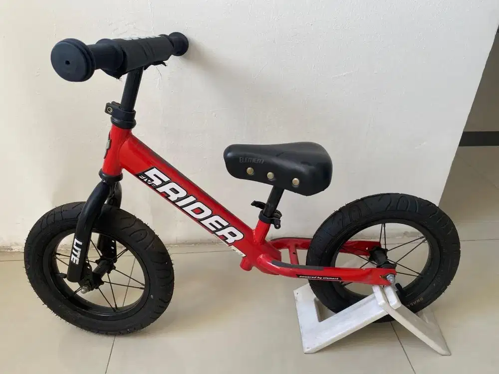 Pushbike Element 5Rider Balance Bike - Ban Pompa