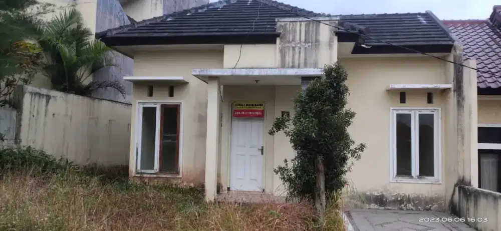 Dijual Murah Rumah Perum Tirtasari Cluster Tigris II no 6 Malang