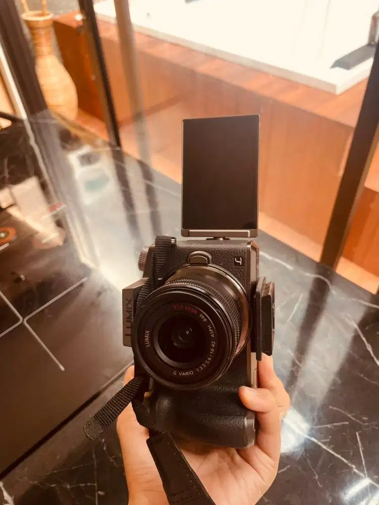 JUAL CEPAT KAMERA MIRRORLESS LUMIX G7 4 JUTAAN