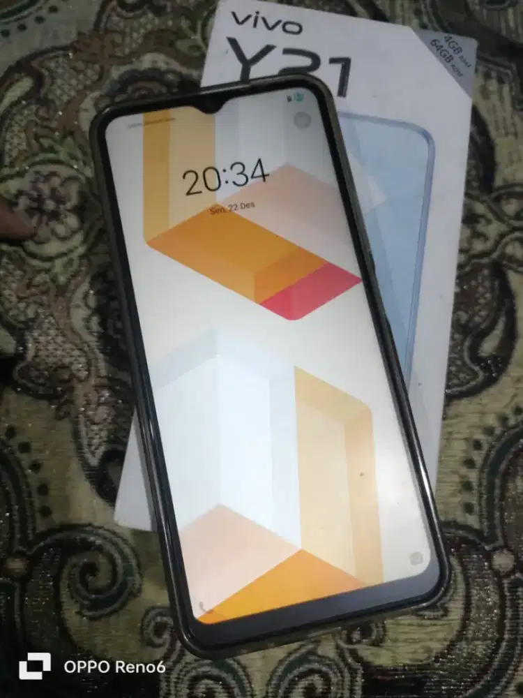 Vivo y21.. 4+1/64.. fulset murrahken bro