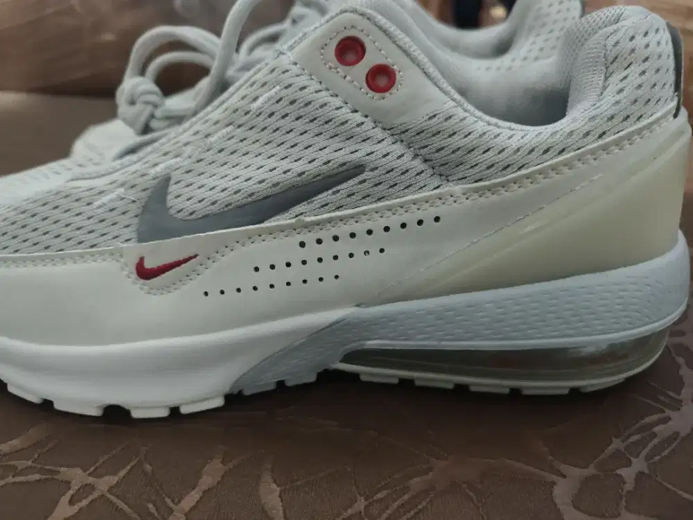 Sepatu Nike Airmax size 39 baru