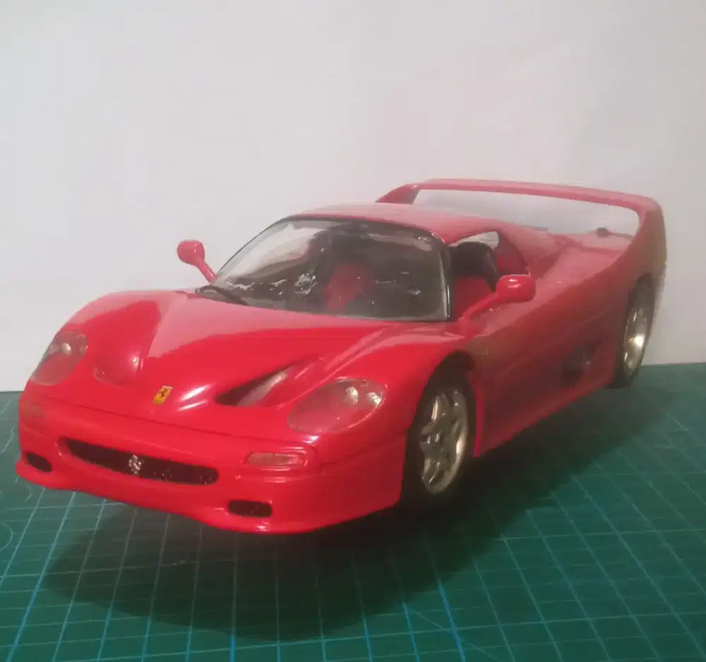 Diecast Ferrari model F50 burago