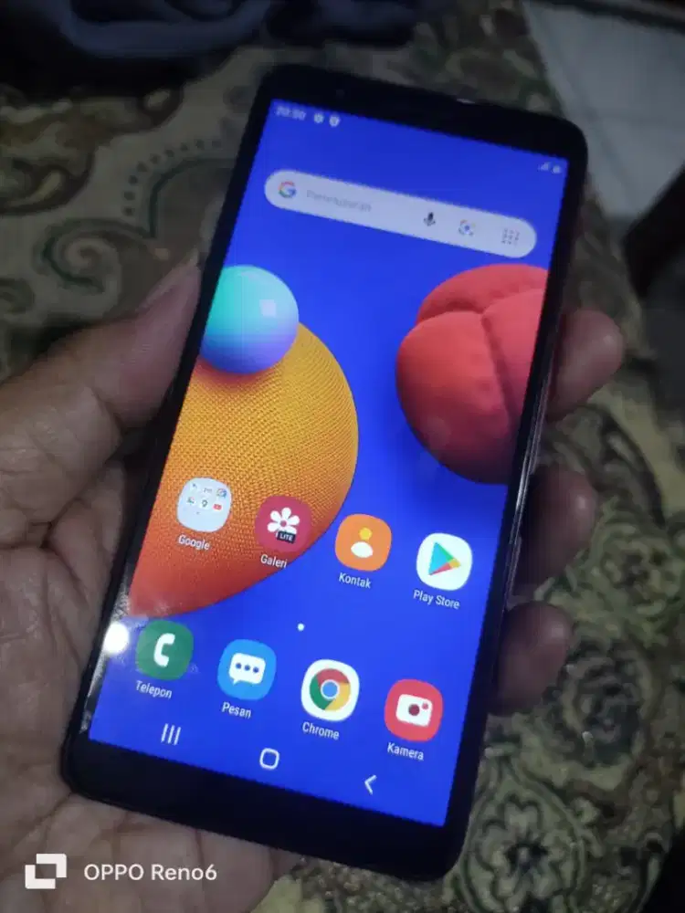 Ss A01core.. 2/32.. yg suka hp kecil.. merapatt