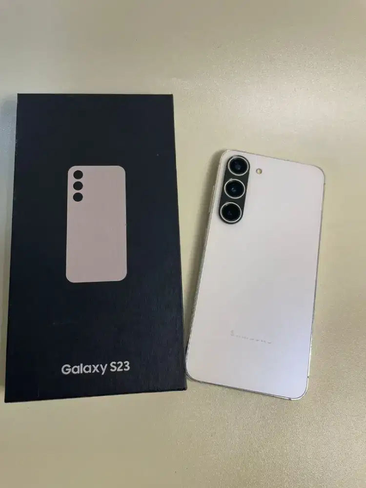 Samsung Galaxy S23 256gb
