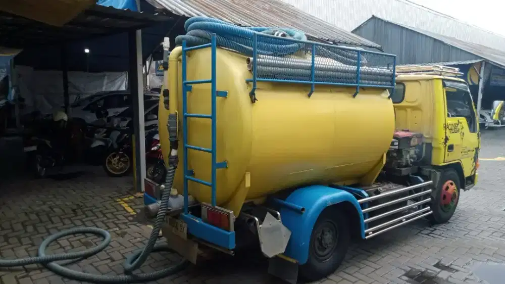 Sedot WC tinja saluran mampet sumur bor gali suntik service pompa air