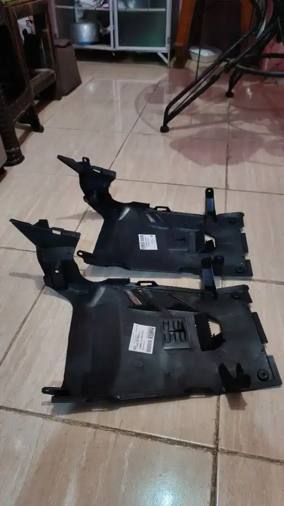 Dek bawah vario 150 - 2018