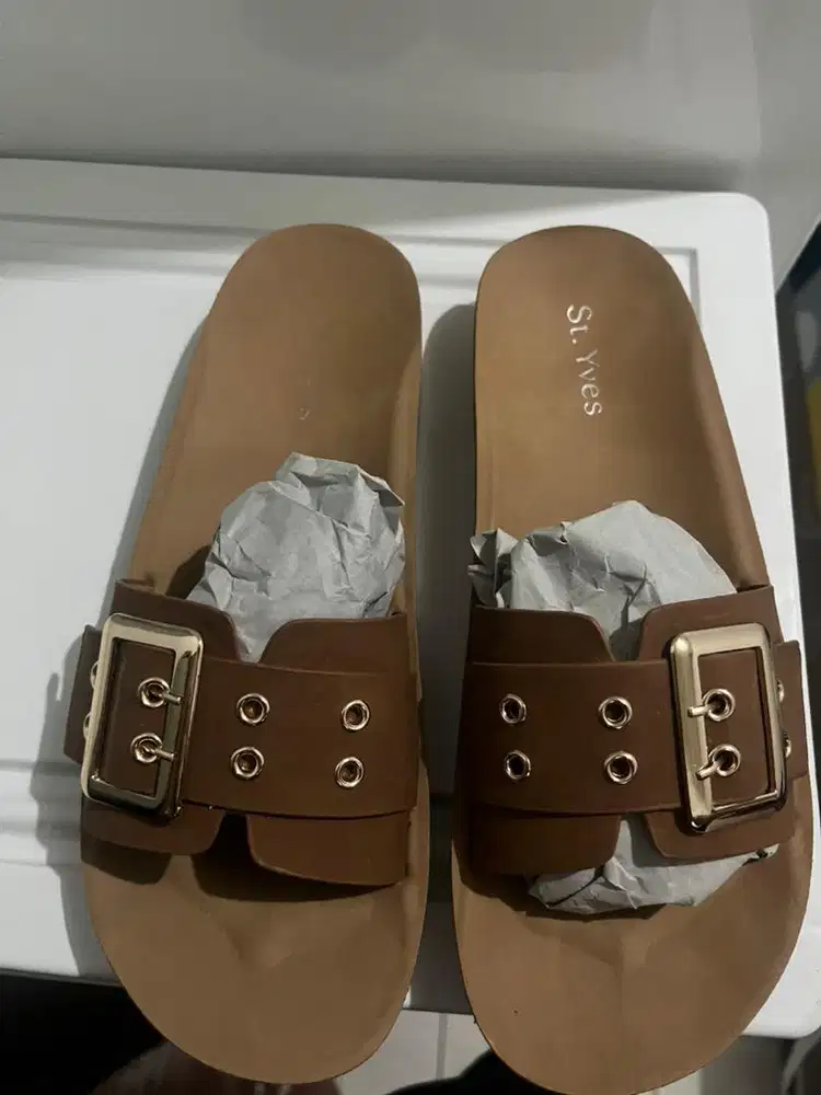 DIJUAL MURAH, SANDAL ST.YVES!!!