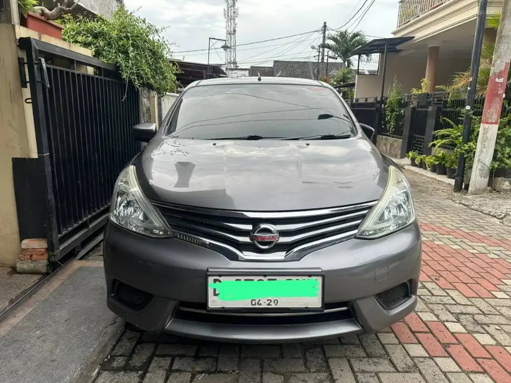 Grand Livina SV CVT pemakaian 2014 LOW KM