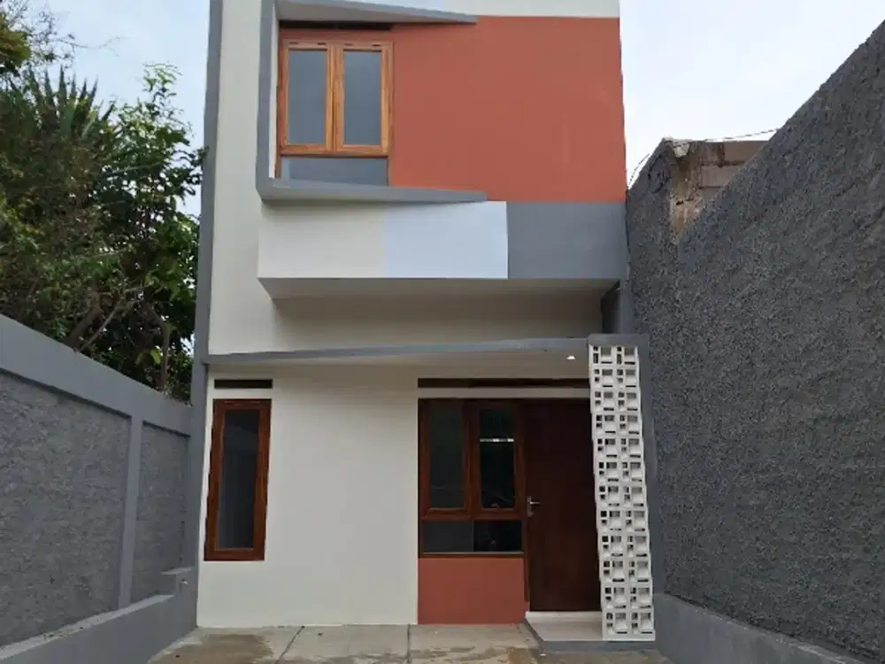 Rumah 2 Lantai 3 Kamar Tidur Siap Huni Bandung Timur