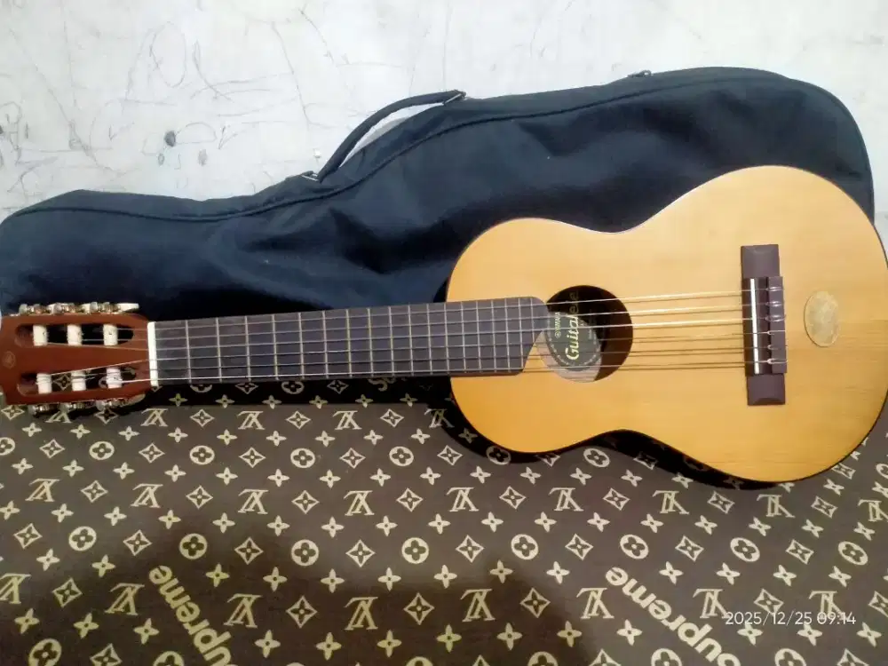 Yamaha Guitalele GL1
