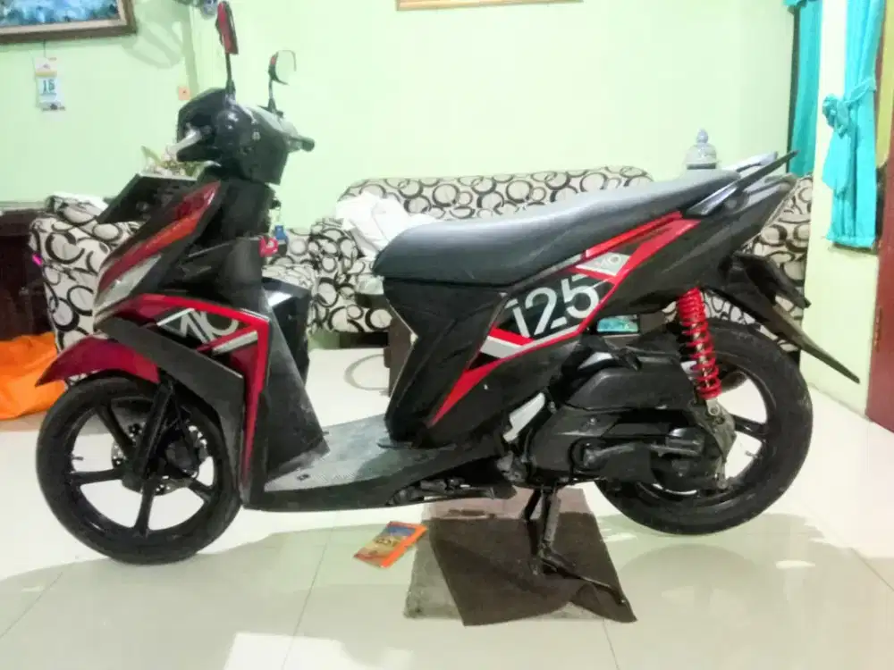 Dijual Yamaha Mio m3 125 th 2017 mulus pajak panjang