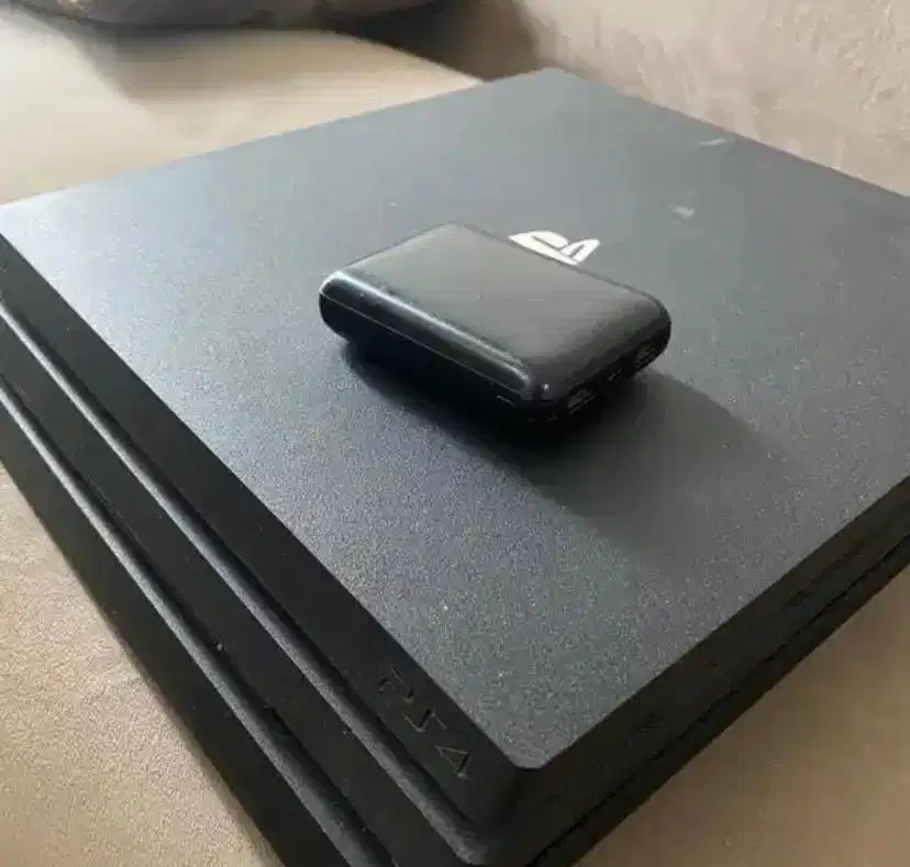 Playstation 4 Pro Slim 1 TB / Ps 4 pro