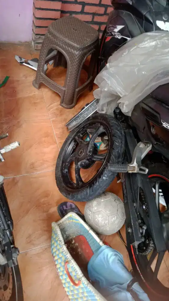 Velg ori mio copotan original sepasang depan belakang tinggal pakai
