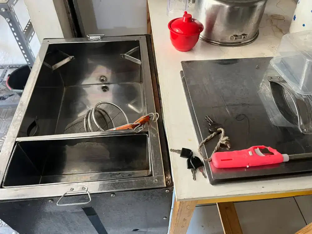 Kompor mie ayam 6 lobang