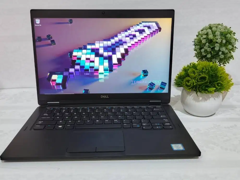 DELL LATITUDE 7390 2IN1 Intel Core i5-8350U, RAM 8GB, SSD 256GB