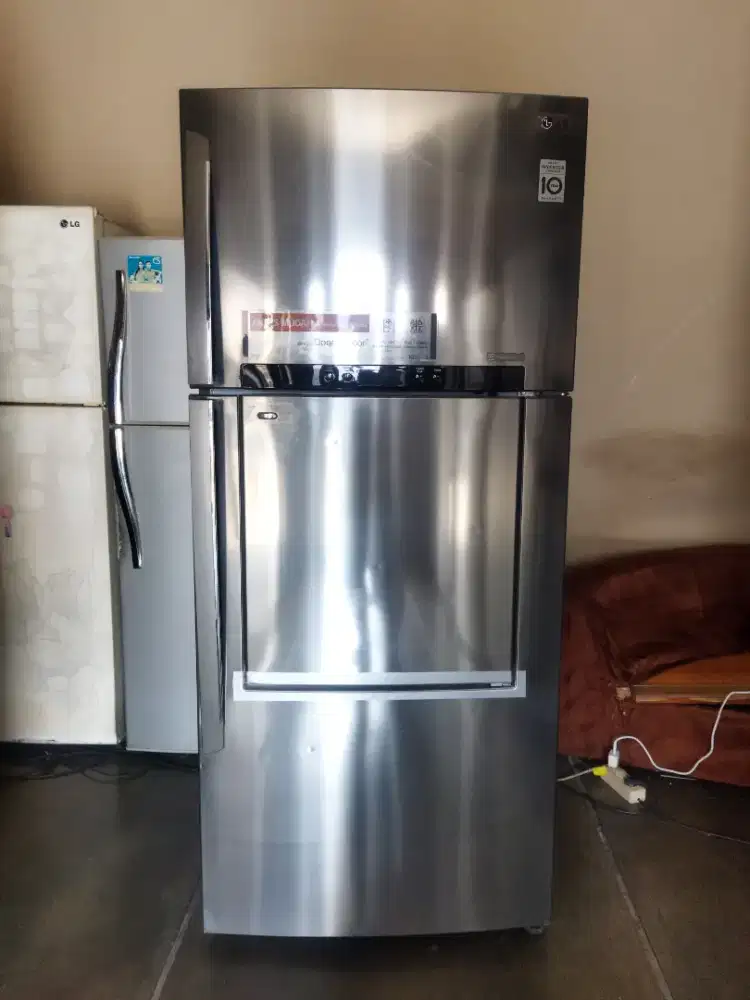 Kulkas Mewah LG Super Jumbo Door In Door 500L