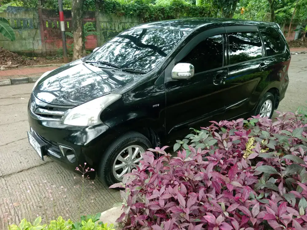 Toyota Avanza G matic 2012