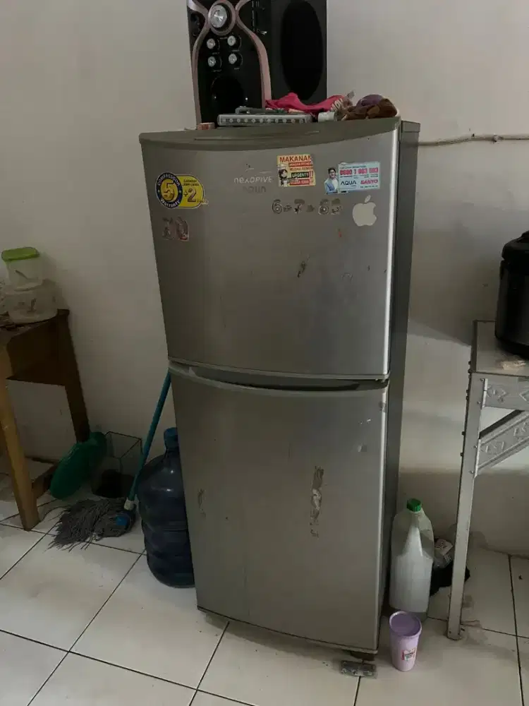 Kulkas Aqua 2 pintu