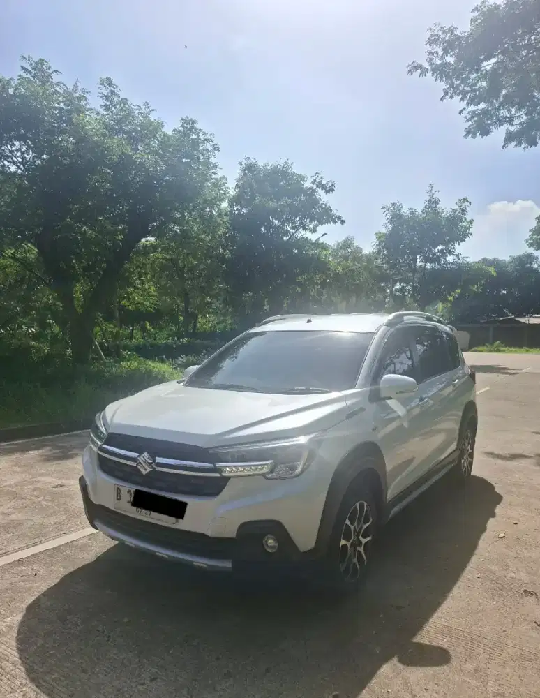 (Harga Cash) Suzuki XL7 Zeta AT NIK 2022 Putih