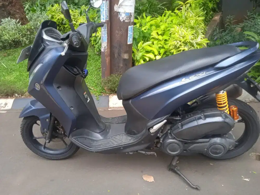 YAMAHA LEXI KEYLES 2018 PAJAK HIDUP