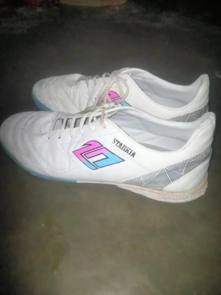 Sepatu Futsal bekas seperti baru