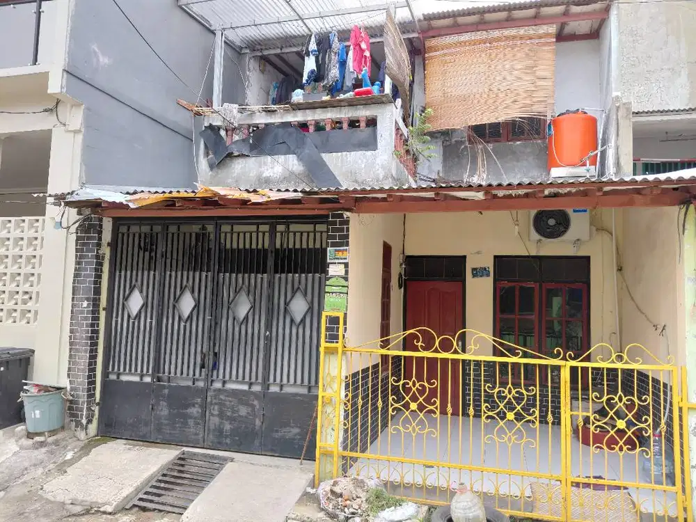 Dijual Rumah Tingkat beserta kontrakannya pasif Income