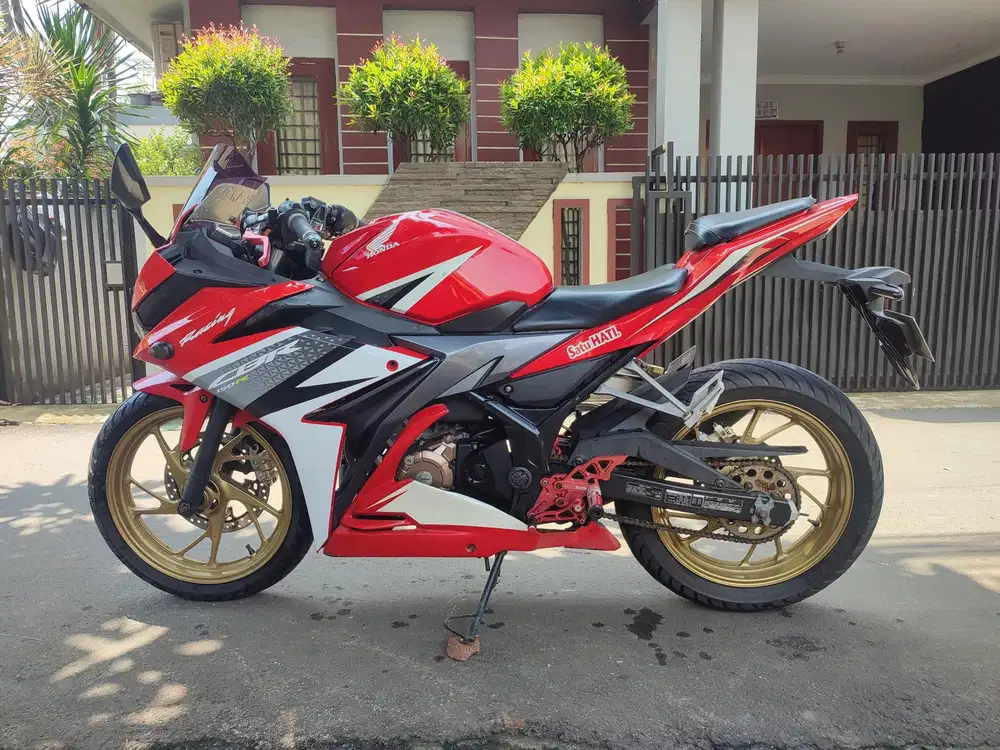 JUAL CBR FACELIFT TAHUN 2017 MURMER
