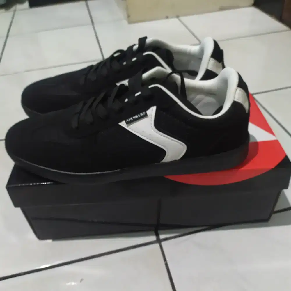 Sepatu Airwalk Cyrus Men Black Size 42