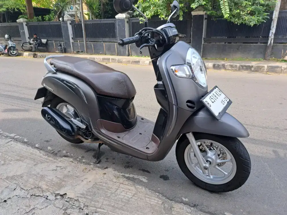 Honda scoopy donat 2018