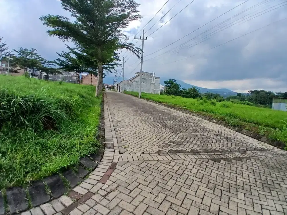 Tanah Dau Malang, 1 Menit UIN 3 Kedokteran, Lingkungan Perumahan