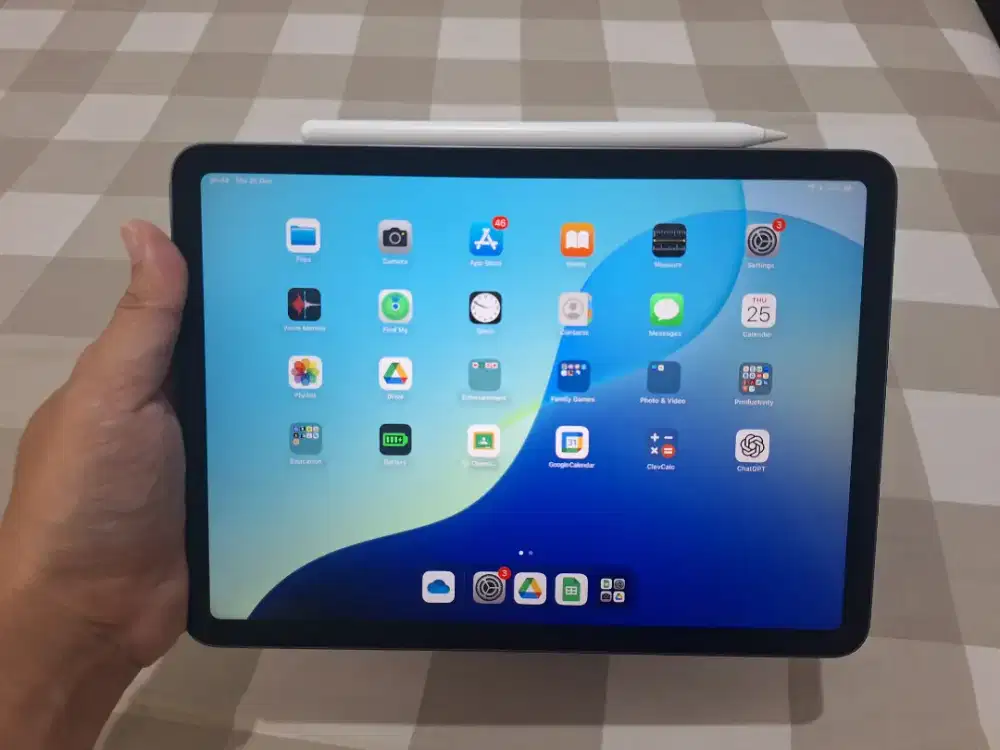 iPad Air 5 Wi-Fi 64GB Space Gray + Apple Pencil