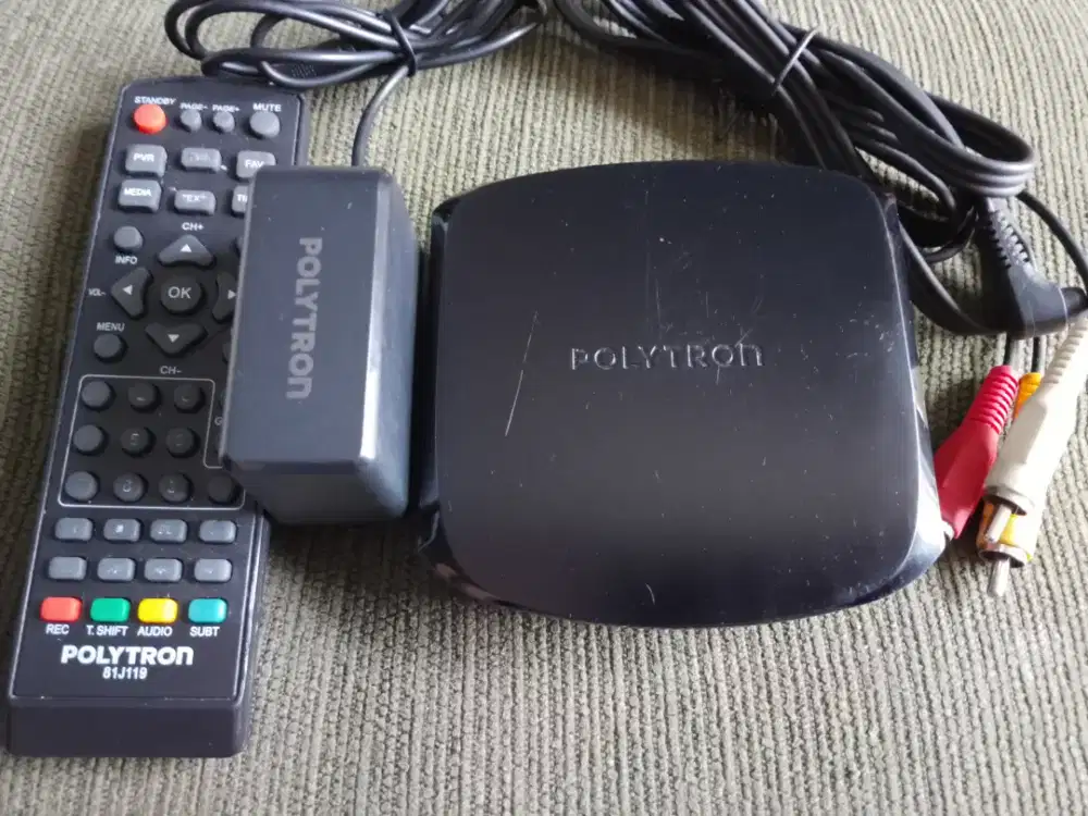 STB DIGITAL TV POLYTRON PDV700T2