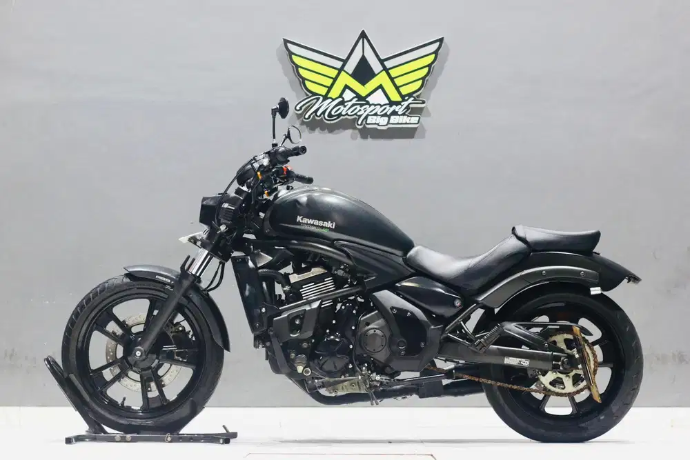 Kawasaki vulcan 650 ABS like new Zx25R Rebel500 versys650