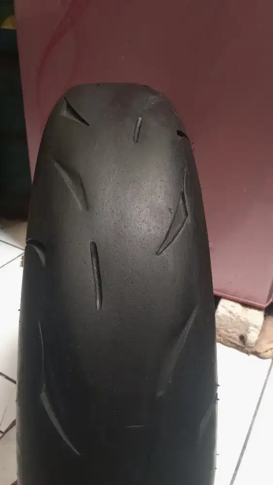 ban nikung tubelles swallow slash 100/80-14