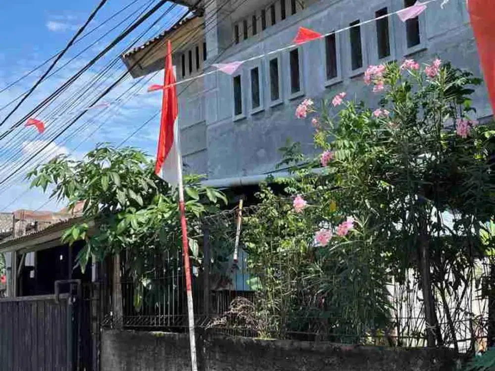 Dijual Murah Rumah Harga Tanah dekat stasiun KRL Depok dan Universitas Indonesia Depok