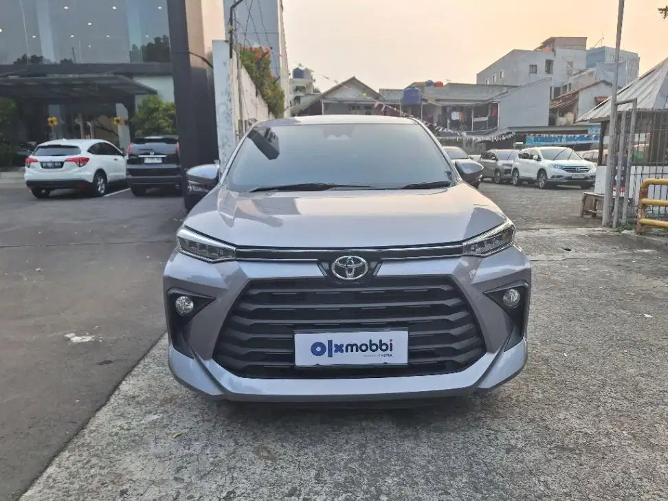 TDP 10JT Toyota Avanza 1.5 G TSS Bensin-AT Silver 2021