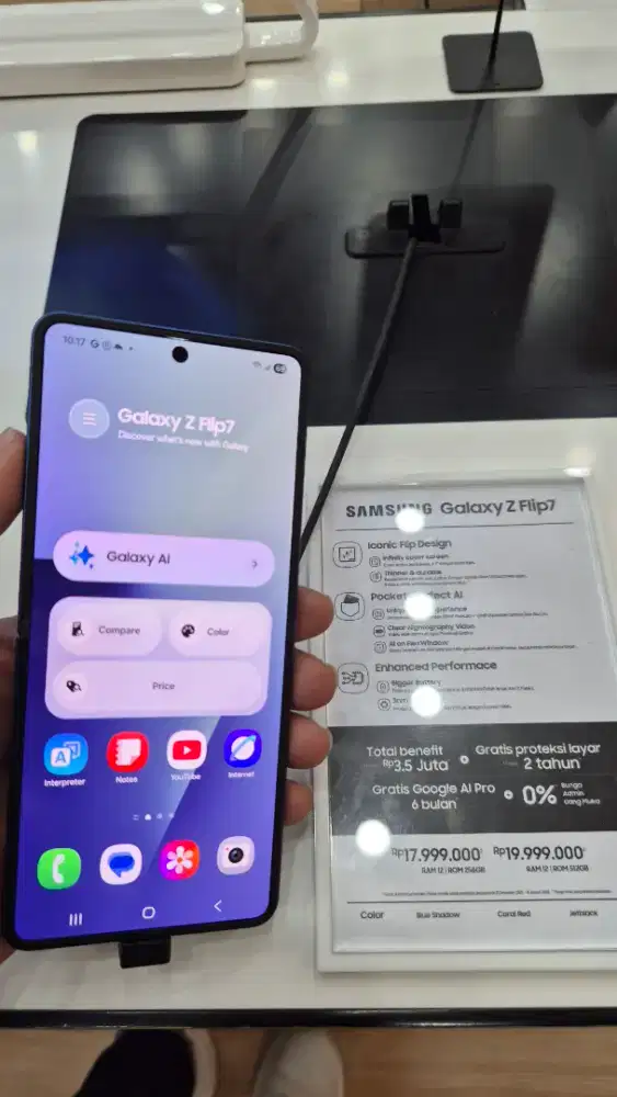 Promo Akhir Tahun Galaxy Z Flip 7 banyak bonus