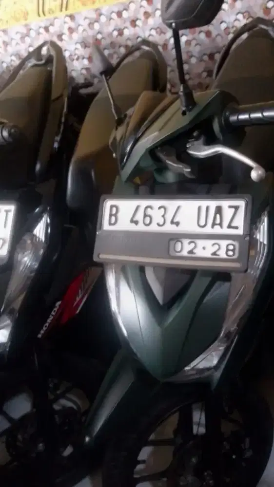 Jual motor honda beat deluxthn 2023 komplitbisa kridit dan tt