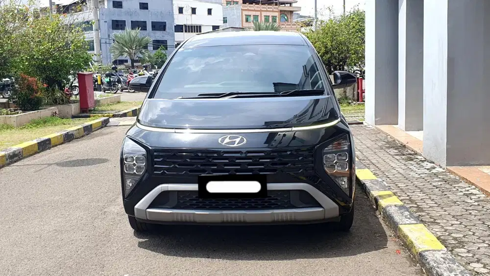 Km15rb hyundai stargazer prime 2023 hitam captainseat pajak panjang