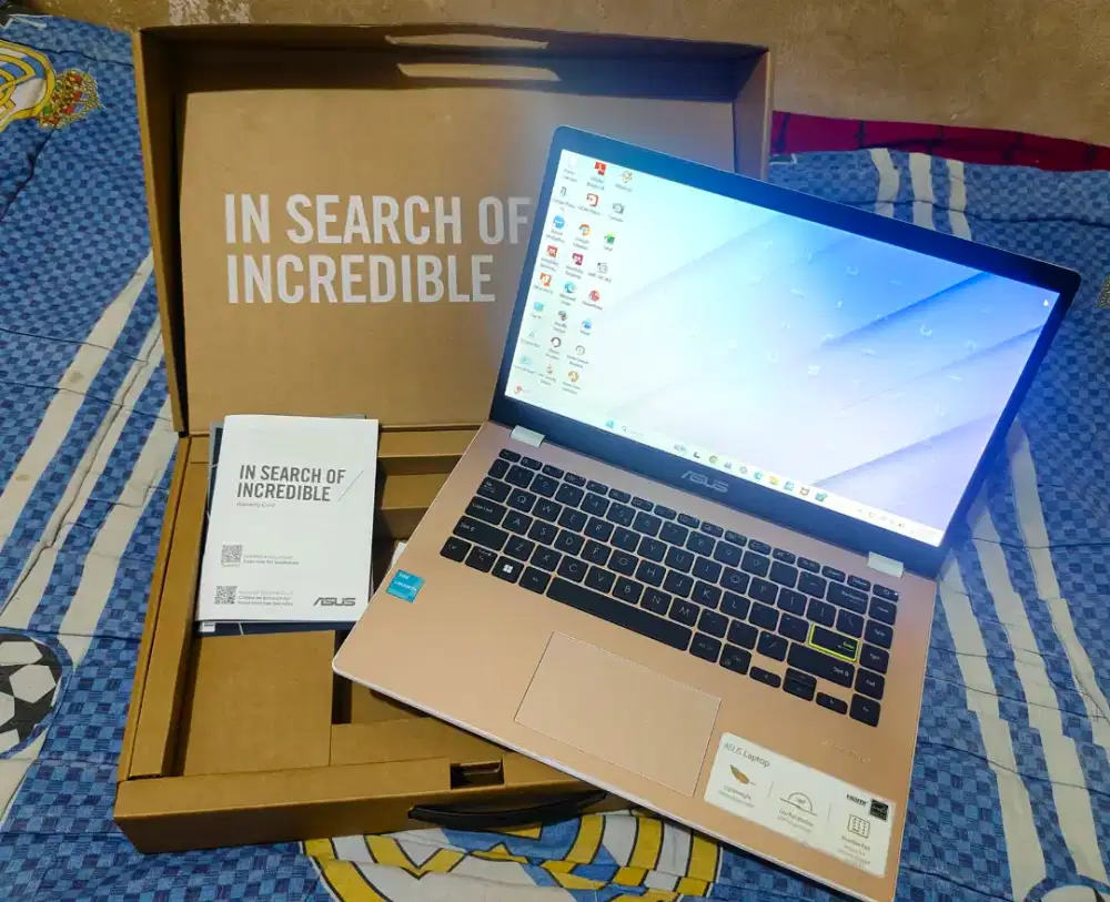 Laptop Asus VivoBook Fullset