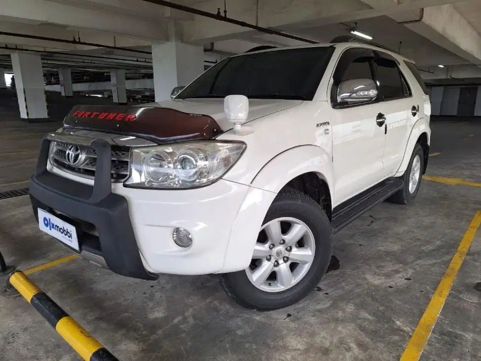 Dp Rendah Toyota Fortuner 2.7 G Bensin-AT 2011 WJA