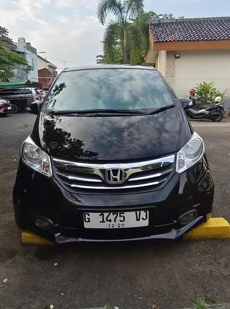 Freed 2013 ac double