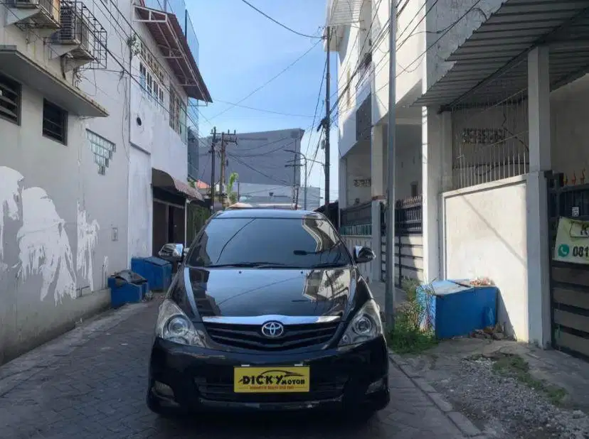 innova 2011 g diesel automatic